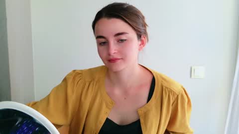 Snapshot of lana_gl chatting on 18, 6, 2026 lana_gl online show from 18, 6, 2026