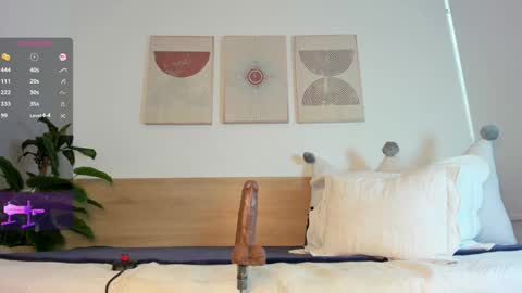 lana_kane_ online show from 16, 12, 2024