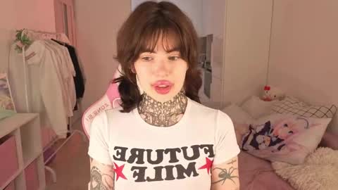 Eva online show from 25, 4, 2026