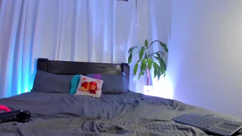 emma online show from 2, 12, 2024