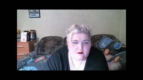 lanacat555 online show from 3, 2, 2025