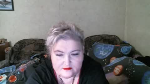 lanacat555 online show from 17, 4, 2026