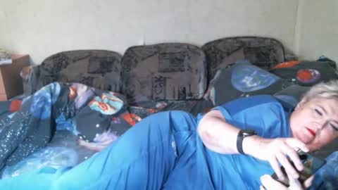 lanacat555 online show from 24, 4, 2026