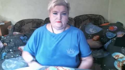 lanacat555 online show from 25, 4, 2026