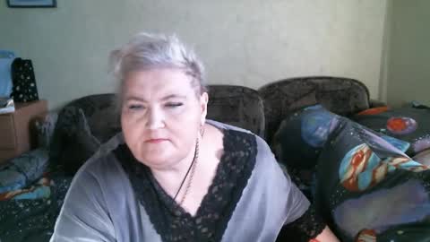 lanacat555 online show from 28, 4, 2026