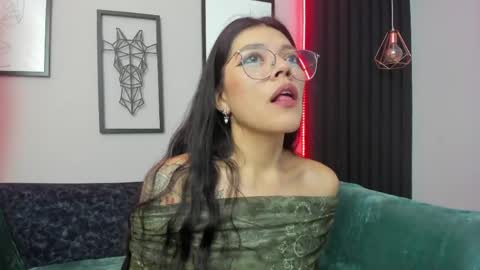 Lana online show from 18, 4, 2026