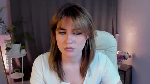 LanaFrost online show from 8, 2, 2026