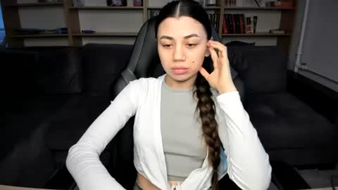 Lana online show from 12, 7, 2026