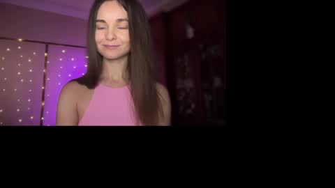 Lana online show from 2, 2, 2025