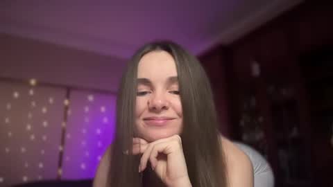 Lana online show from 10, 2, 2025