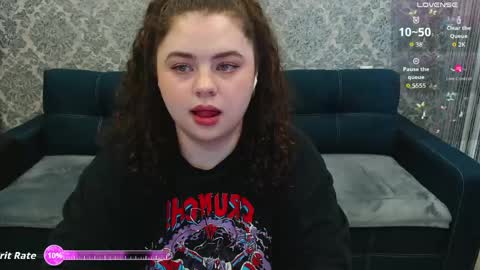 LanaRoub online show from 27, 4, 2026