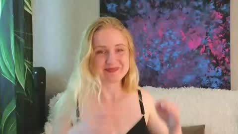 LanaviSmith online show from 20, 7, 2026