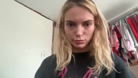 lanaxsharapova online show from 17, 1, 2026