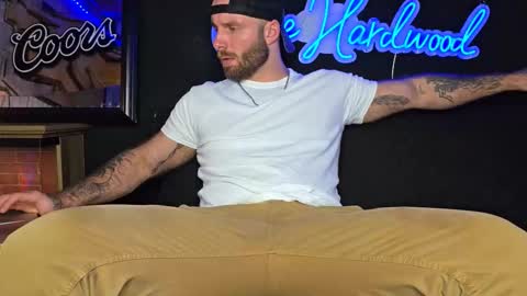 Snapshot of lancehardwood222 chatting on 2, 2, 2026 LANCE online show from 2, 2, 2026