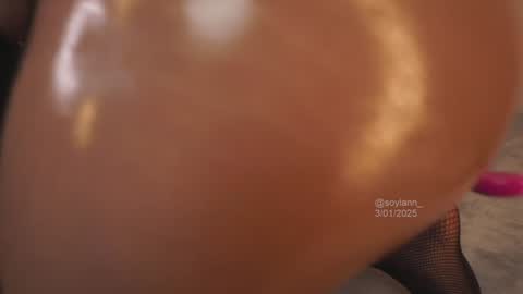 Snapshot of lanie__ chatting on 4, 1, 2025 Lan online show from 4, 1, 2025