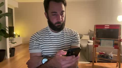 Lanimal online show from 10, 4, 2026