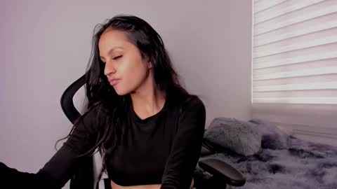 lanna_as online show from 13, 2, 2025