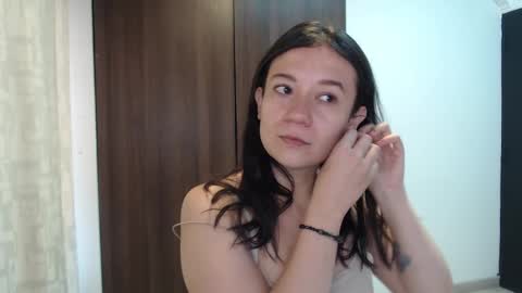 Lanna online show from 3, 3, 2025