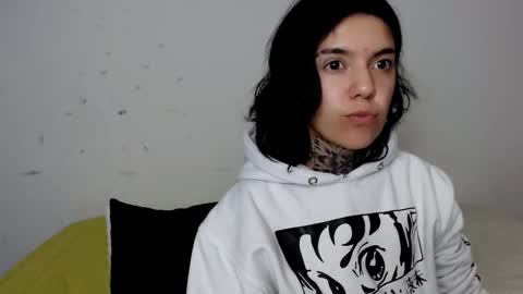 LANNIE   online show from 25, 1, 2025