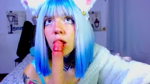 Snapshot of lannie_gonzaless chatting on 22, 5, 2026 LANNIE Special show when it reaches 10000 flowers online show from 22, 5, 2026