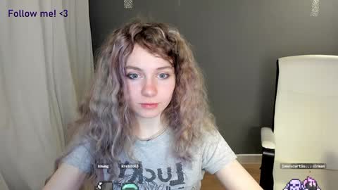 Snapshot of lanshan_classy chatting on 21, 1, 2025 lanshan_classy online show from 21, 1, 2025