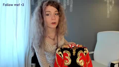 Snapshot of lanshan_classy chatting on 8, 3, 2025 lanshan_classy online show from 8, 3, 2025