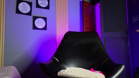 la paisita  online show from 4, 2, 2025