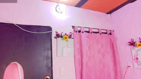 LARA online show from 24, 4, 2026