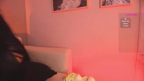 Lara Madisson online show from 5, 3, 2026