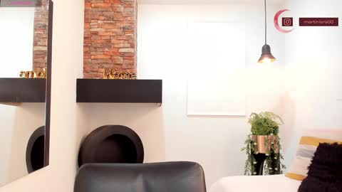      700  200   online show from 29, 1, 2025