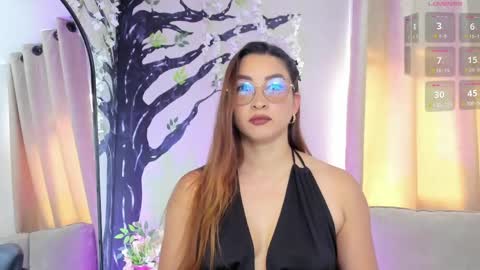      700  200   online show from 22, 4, 2026