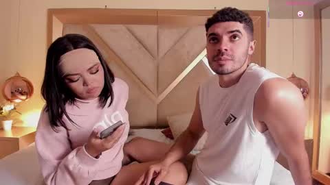 lara  axel online show from 12, 3, 2026