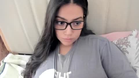 lara online show from 15, 12, 2025