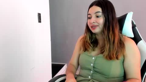 Lara online show from 21, 7, 2026