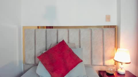  Lara Gold  online show from 30, 9, 2025