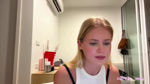 Snapshot of laraineprada chatting on 9, 2, 2026 Stella online show from 9, 2, 2026