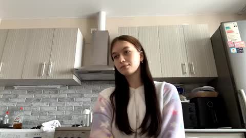 lara online show from 9, 3, 2026