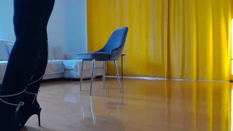 LaraKanes online show from 15, 1, 2026