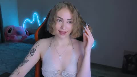 LaraKrein lk online show from 24, 4, 2026
