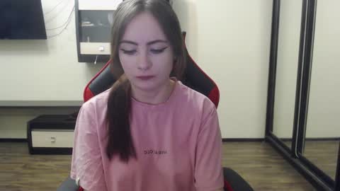 Laralianna online show from 25, 12, 2024