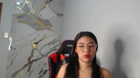 laralmanza online show from 23, 3, 2026