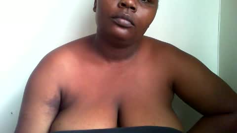 Snapshot of laralovex chatting on 13, 1, 2025 laralovex online show from 13, 1, 2025