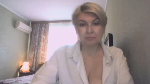 laramrs online show from 26, 4, 2026