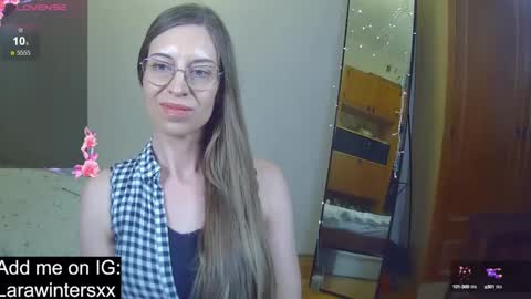 Snapshot of larawinters chatting on 16, 2, 2025 larawinters online show from 16, 2, 2025