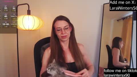 larawinters online show from 31, 7, 2026