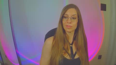 larawintersxxx online show from 24, 10, 2025