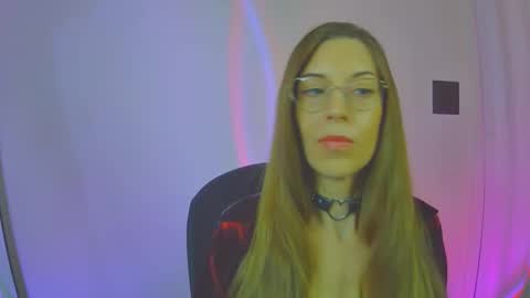 larawintersxxx online show from 14, 11, 2025