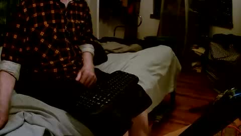 Larbie online show from 24, 10, 2025