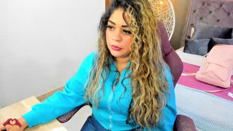 laris_park online show from 12, 1, 2025