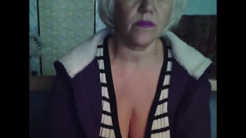 larisaq4ugo24 online show from 4, 10, 2025